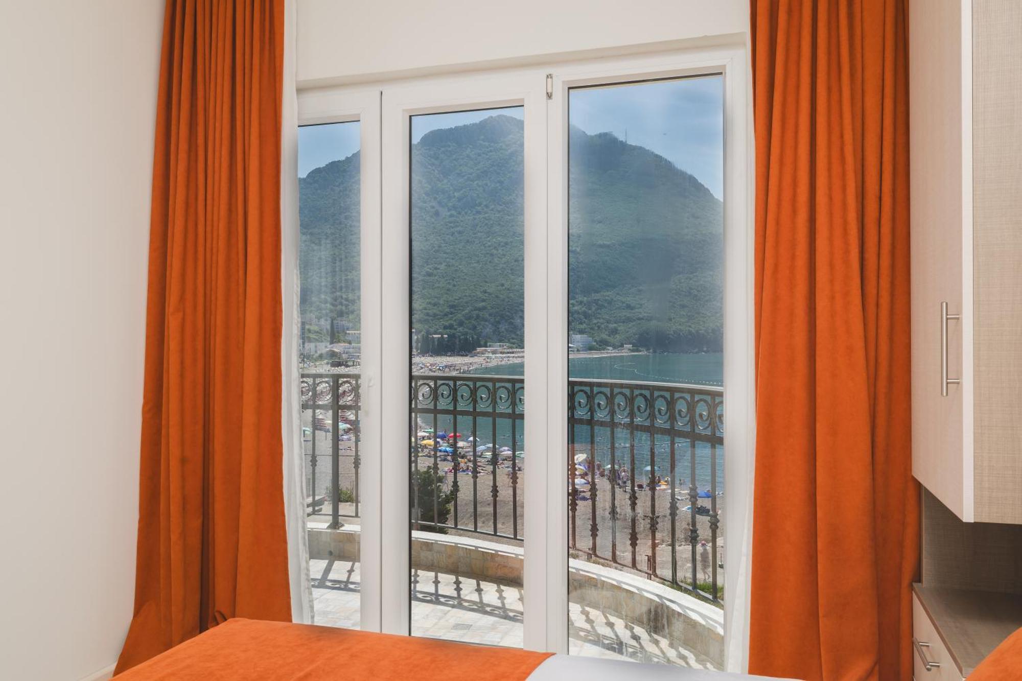 Villas Promis Canj Exterior photo