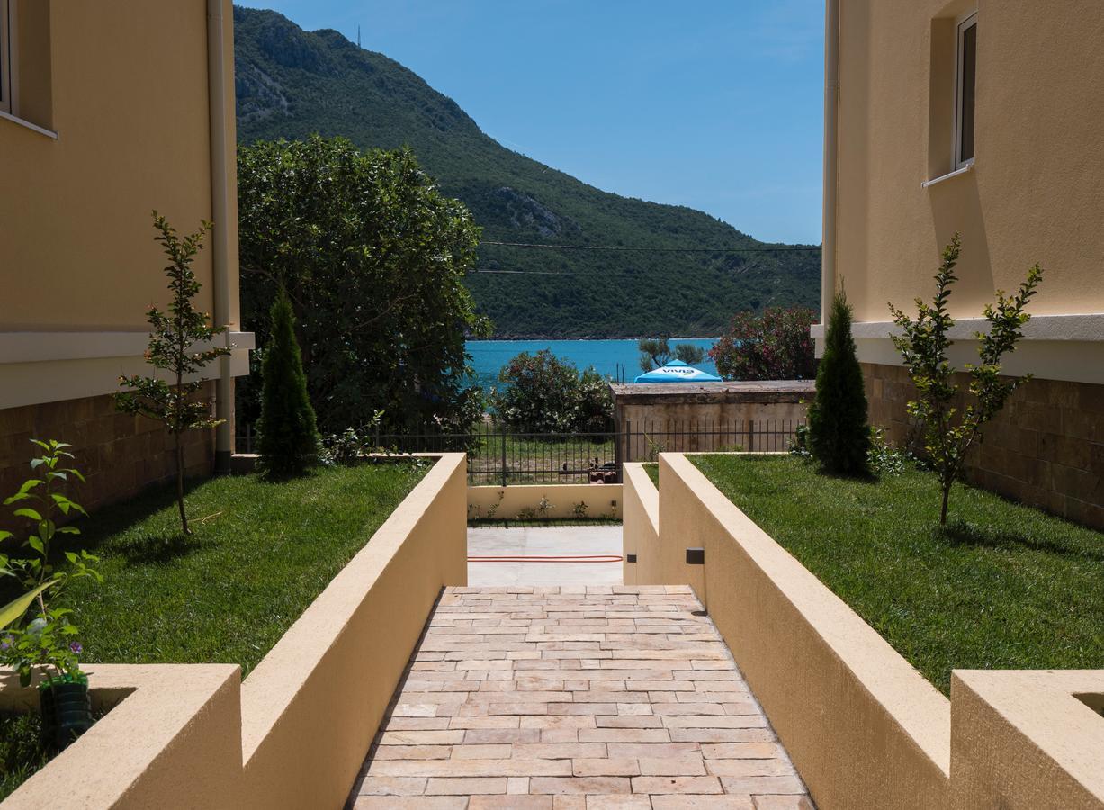 Villas Promis Canj Exterior photo