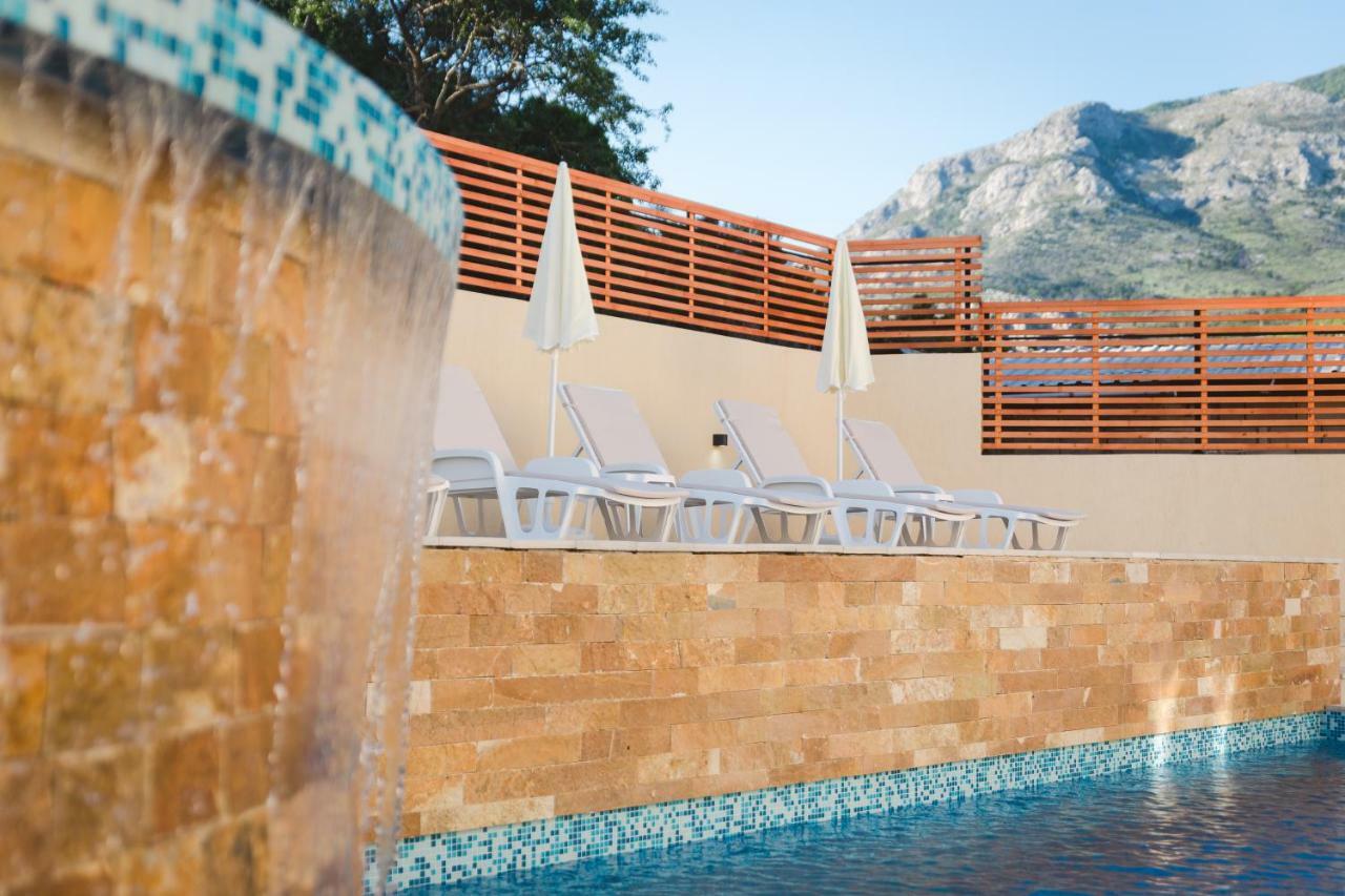 Villas Promis Canj Exterior photo